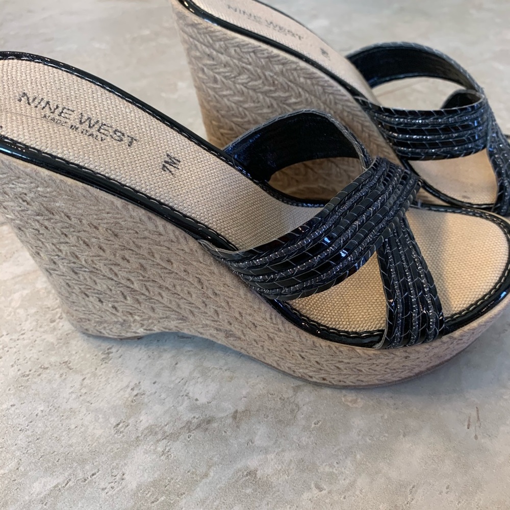 Super cute wedges!